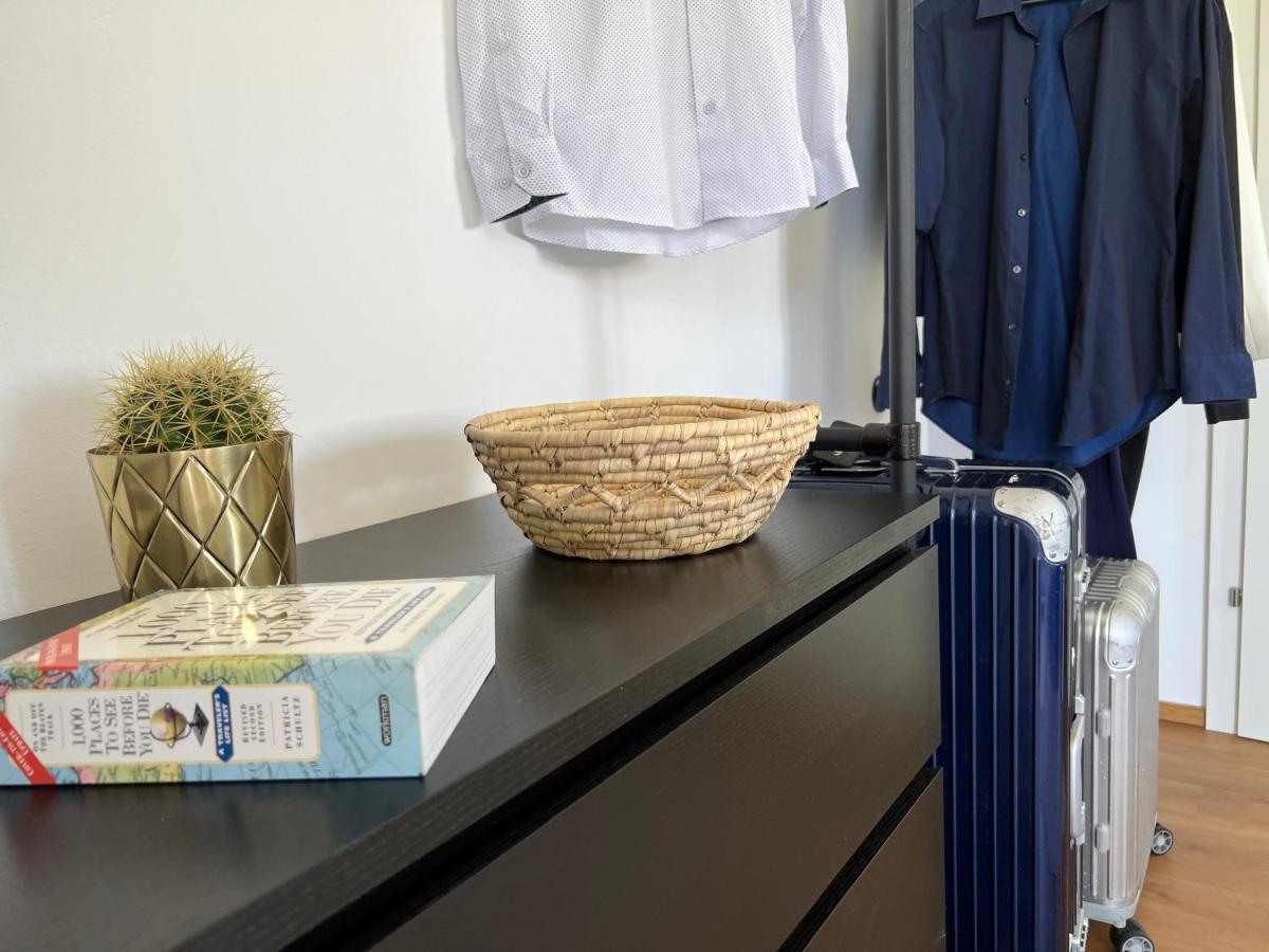 Designapartment Blue Sky -55M2-Free Parking & Wifi Graz Exterior foto