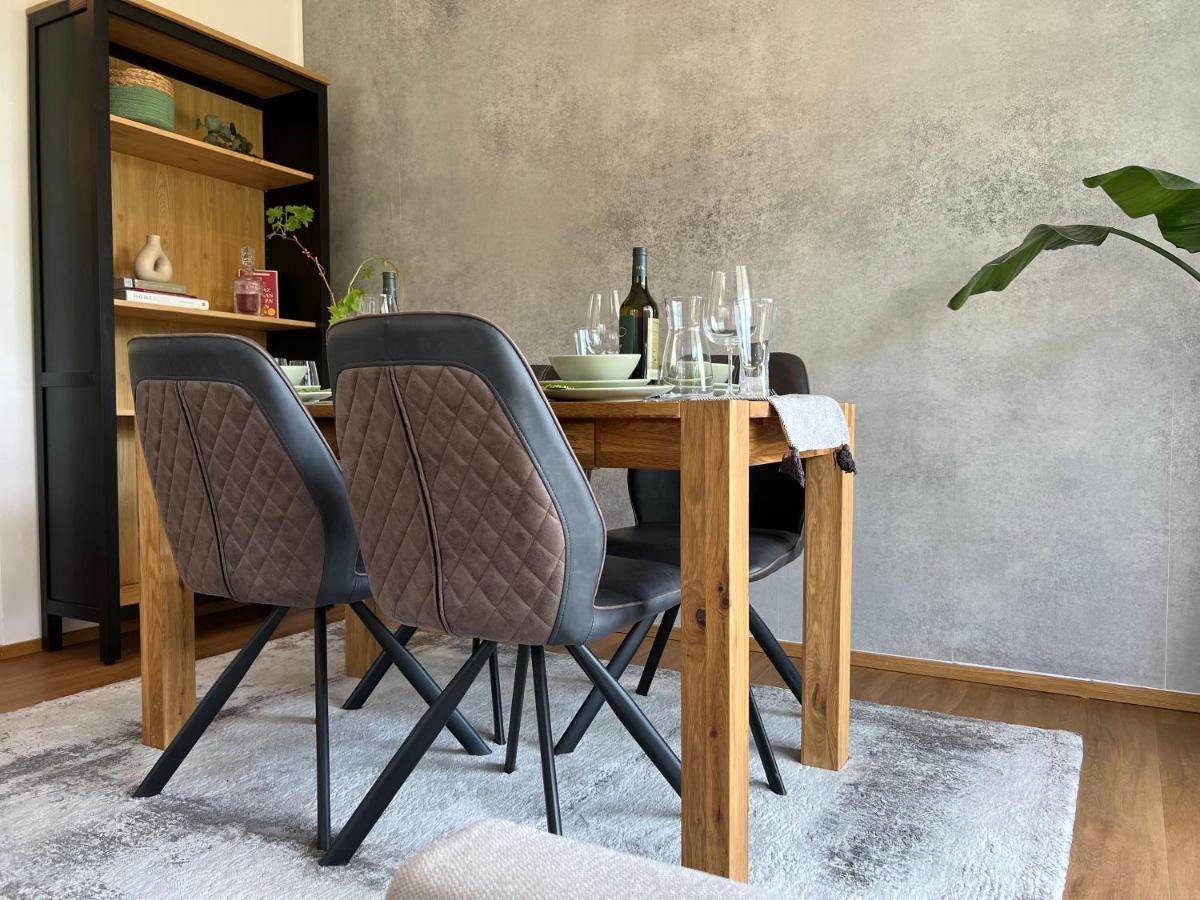 Designapartment Blue Sky -55M2-Free Parking & Wifi Graz Exterior foto
